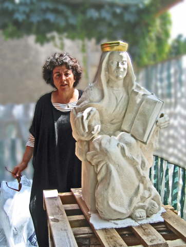 Marie trône de la sagesse